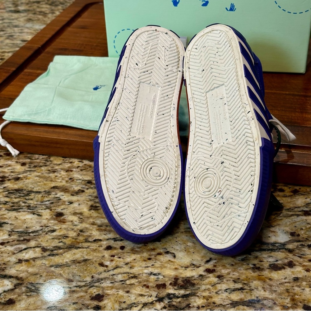 Off-White c/o Virgil Abloh Violet/Violet Sneakers Limited - Picture 11 of 12
